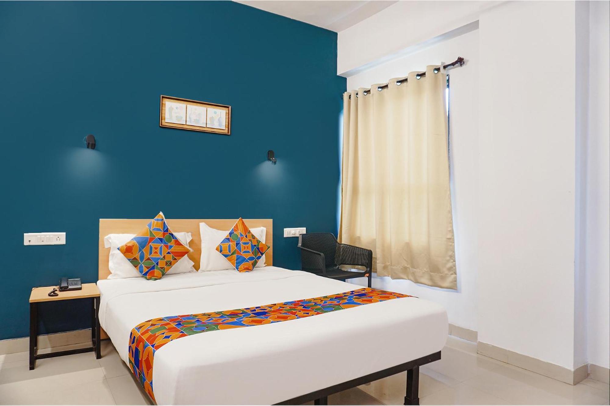 Fabhotel Aura Homes - Nr Khandoba Mandir Pimpri-Chinchwad Bagian luar foto